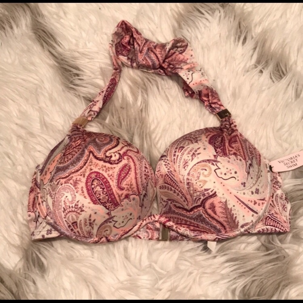 Victoria’s Secret hottie halter bikini top